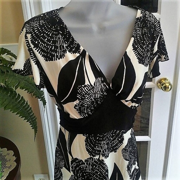 Adorable Dress Barn Dress Like New M - Picture 3 of 6